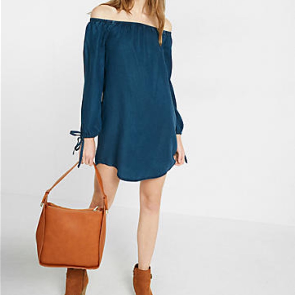 Denim off the shoulder trapeze dress